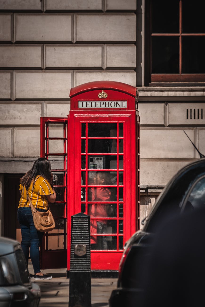red telephone booth